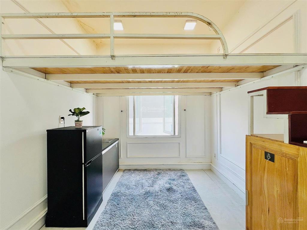 Siêu phẩm gác lửng nội thất tiện nghi cửa sổ thoáng mát tại phạm văn chiêu ngay chợ hạnh thông tây