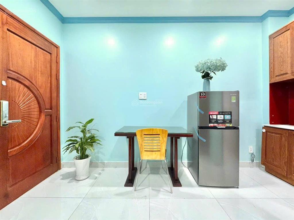 Căn hộ xây mới 100% full nội thất tại lý thường kiệt gần big c, đh bách khoa, đh y dược tp.hcm