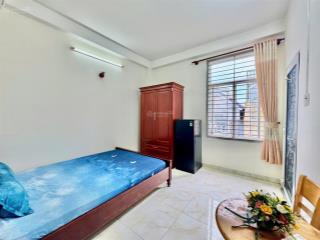 Căn hộ full nội thất cửa sổ to thoáng mát tại phan huy ích gần emart, big c trường chinh