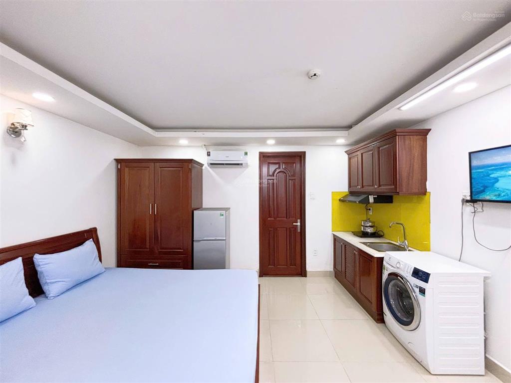 Phòng full nội thất cao cấp cửa sổ lớn thoáng mát ở lưu nhân chú tân bình gần sân bay tân sơn nhất