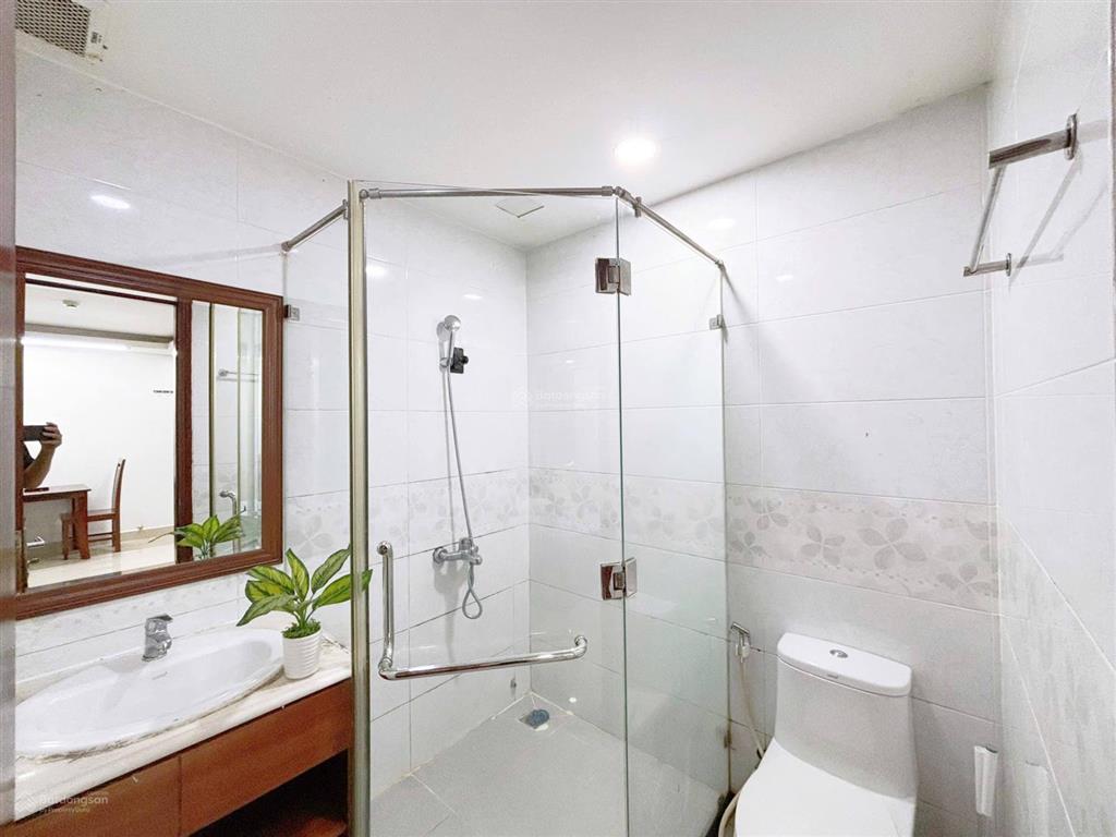 Phòng full nội thất cao cấp cửa sổ lớn thoáng mát ở lưu nhân chú tân bình gần sân bay tân sơn nhất