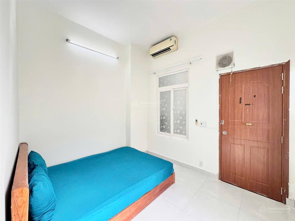 Phòng full nội thất xịn sò mới 100% ngay tân thuận tây gần đại học nguyên tất thành