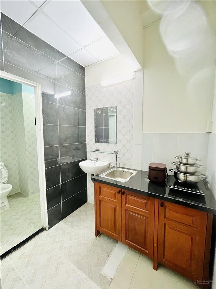 Phòng studio full tiện nghi cửa sổ thoáng tại quốc lộ 13  xvnt gần bến xe miền đông, đh gtvt,...