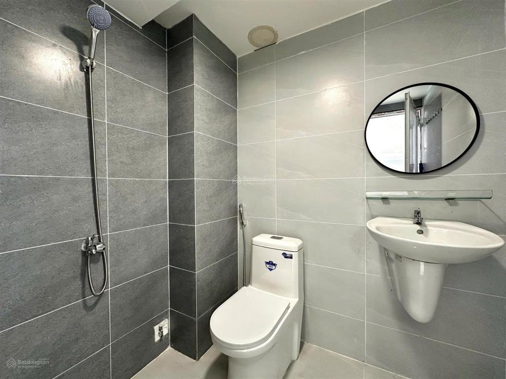 Căn hộ xây mới 100% full nội thất cao cấp ngay trung tâm tân phú gần đầm sen chợ tân hương