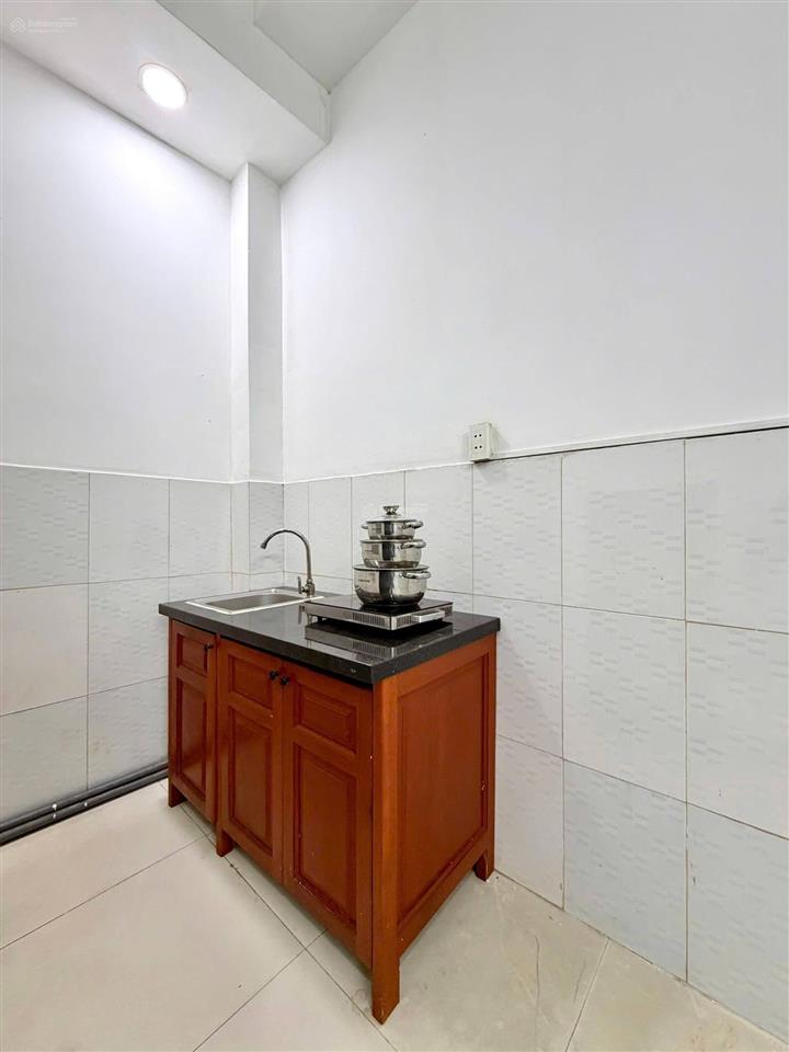 Phòng studio full tiện nghi tầng trệt thoáng tại quốc lộ 13  xvnt gần bến xe miền đông