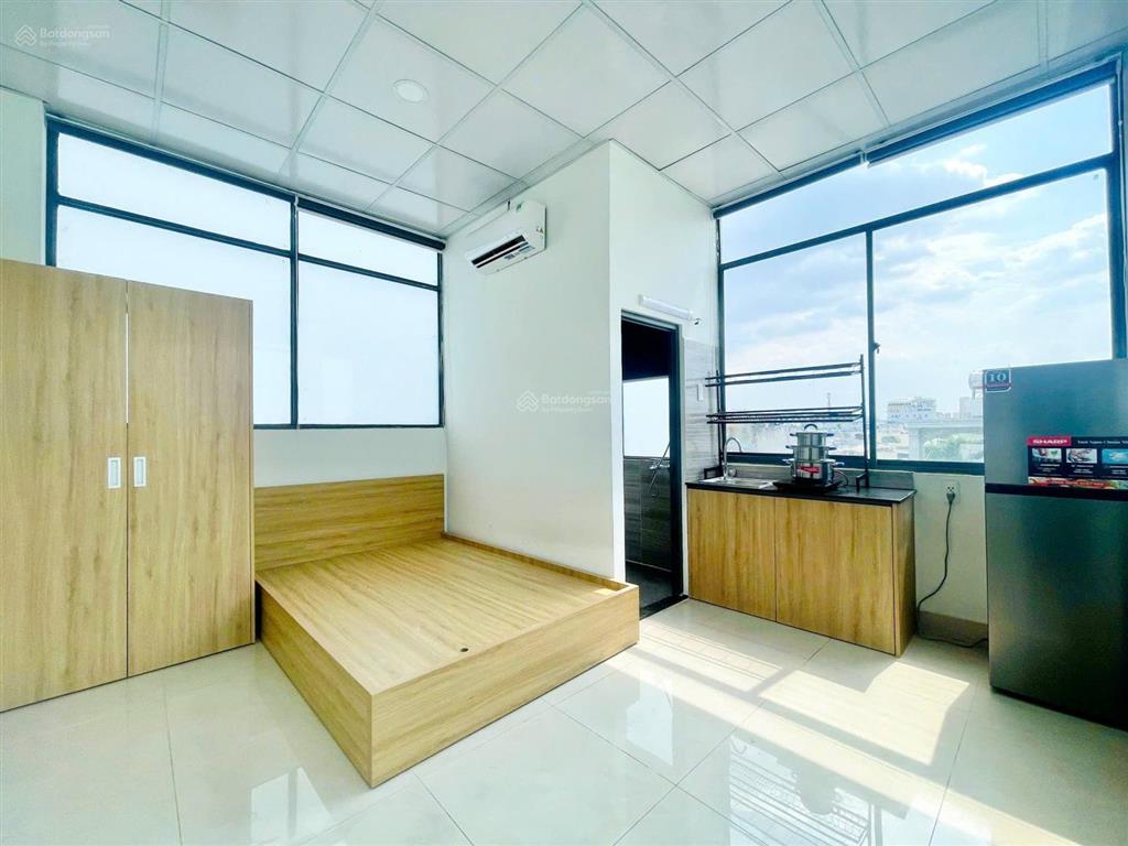 Studio ban công thoáng full nội thất tại phan văn hân ngay cầu thị nghè gần thảo cầm viên
