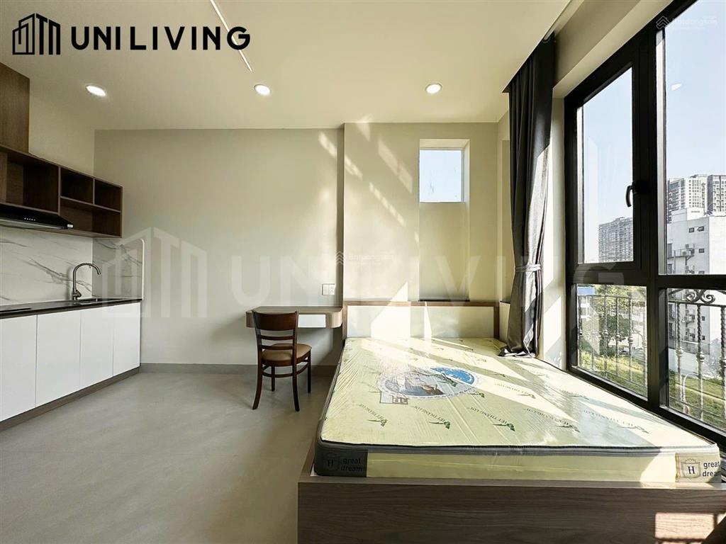 Căn hộ full nội thất đẹp  mới  khu đảo kim cương  10 phút vào quận 1