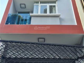 Cho thuê nhà nguyên căn, 1 trệt, 4 lầu, đường nguyễn xiển  quận 9  gần vinhomes grand park