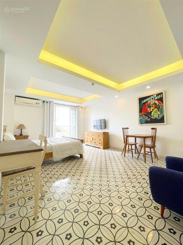 Cho thuê căn hộ phong cách châu âu ngay tại thảo điền  ban công view đẹp