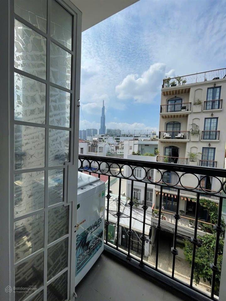 Cho thuê căn hộ phong cách châu âu ngay tại thảo điền  ban công view đẹp