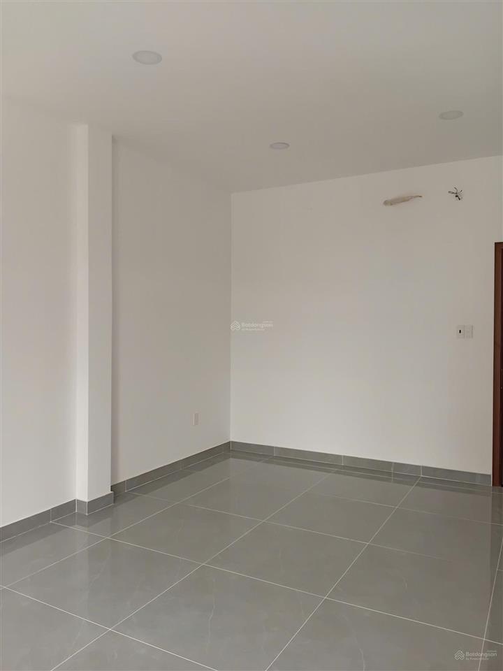 Nhà tương bình hiệp 1 lầu full nội thất đường xe hơi  sẵn sổ công chứng liền