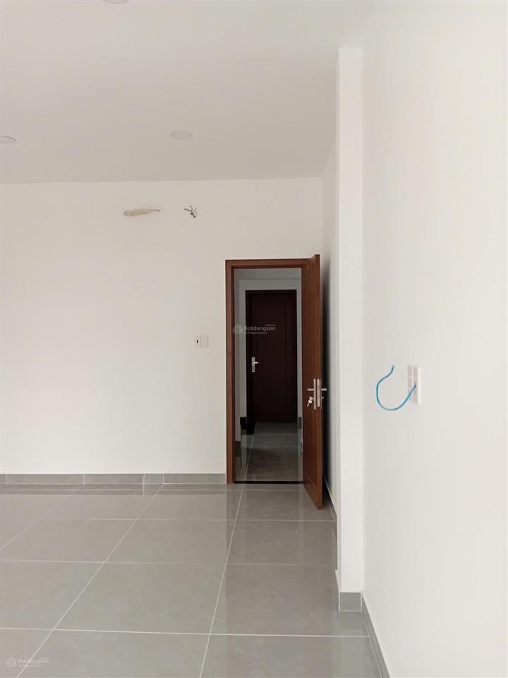 Nhà tương bình hiệp 1 lầu full nội thất đường xe hơi  sẵn sổ công chứng liền