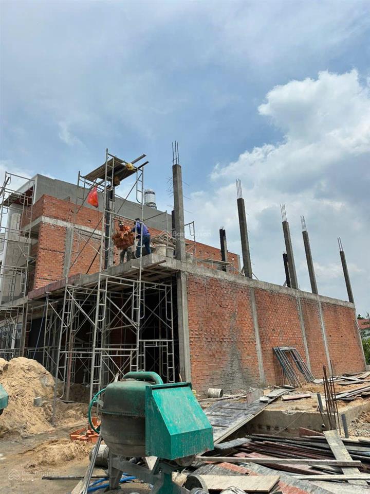 Bán nhà tương bình hiệp  thủ dầu một 120m2 1 trệt 1 lầu giá chỉ 2,6 tỷ