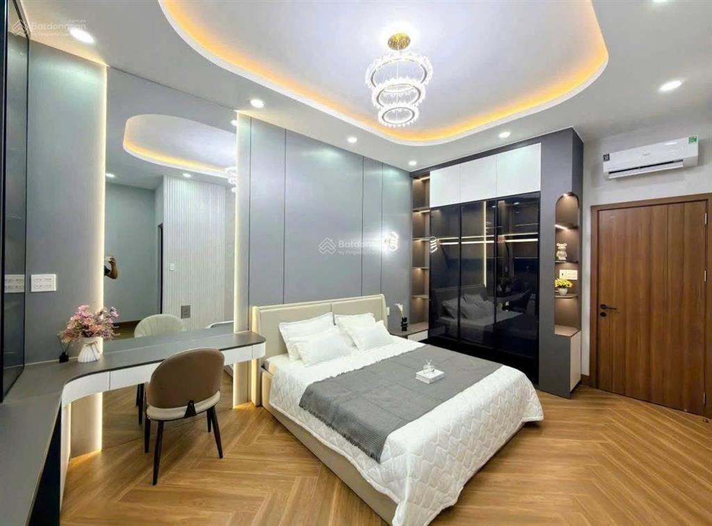 Nhà mới xây 120m2 tại thủ dầu một  1 trệt 1 lầu, thiết kế sang trọng, sổ riêng
