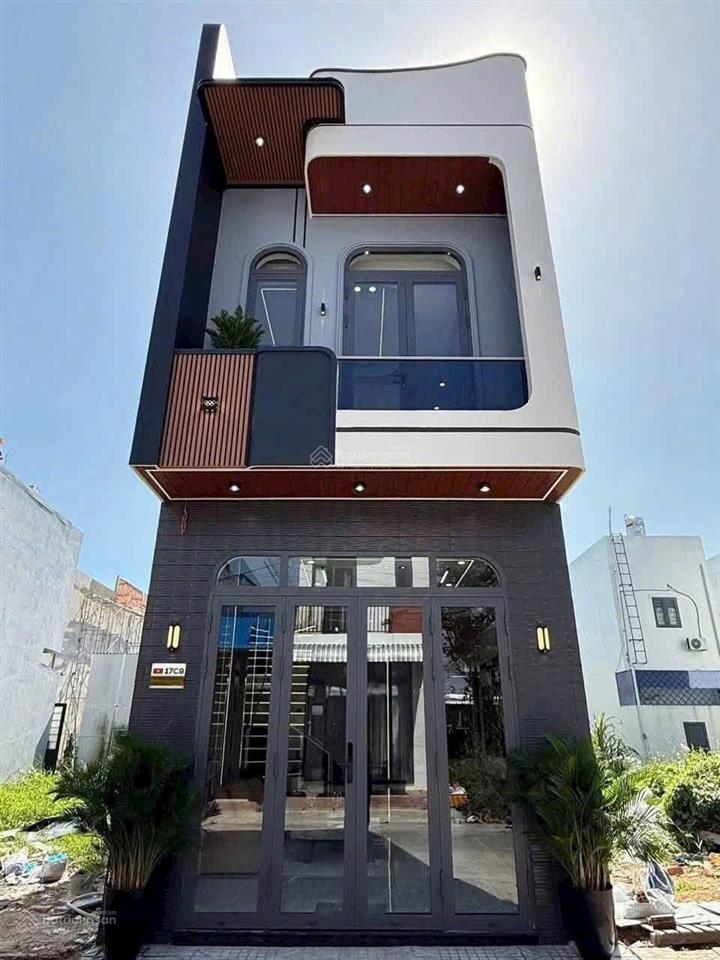 Nhà mới xây 120m2 tại thủ dầu một  1 trệt 1 lầu, thiết kế sang trọng, sổ riêng