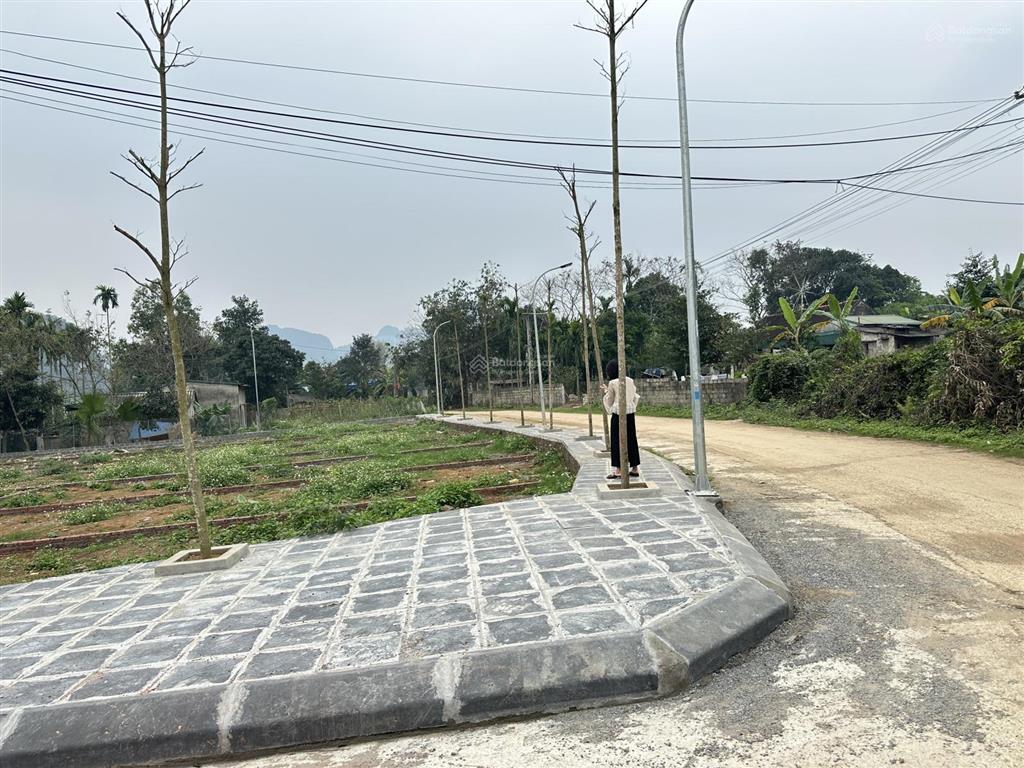 Đất thổ cư giá chỉ 600 triệu, cách hà nội 2km