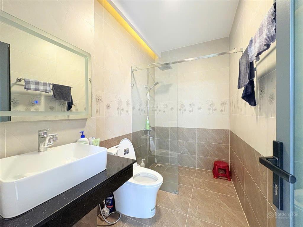 Cho thuê nhà nguyên căn kdc anh tuấn  nhà bè