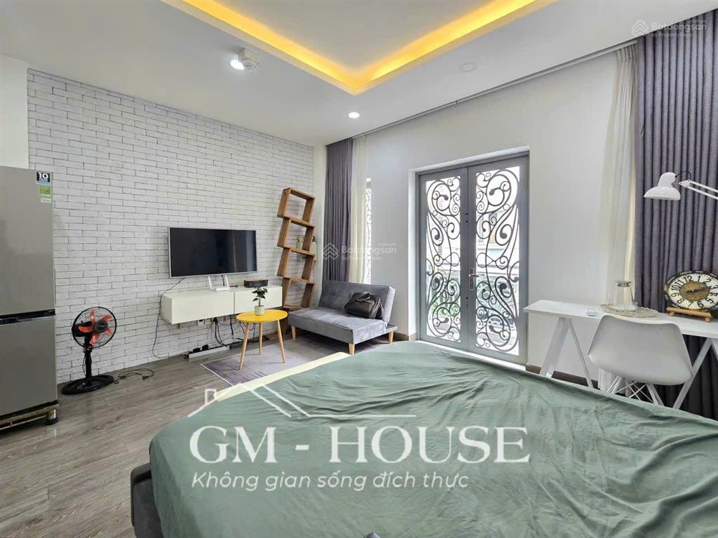 Ban công view đỉnh  căn hộ 1pn full nội thất  phạm viết chánh, chỉ 5p đi bộ là qua quận 1