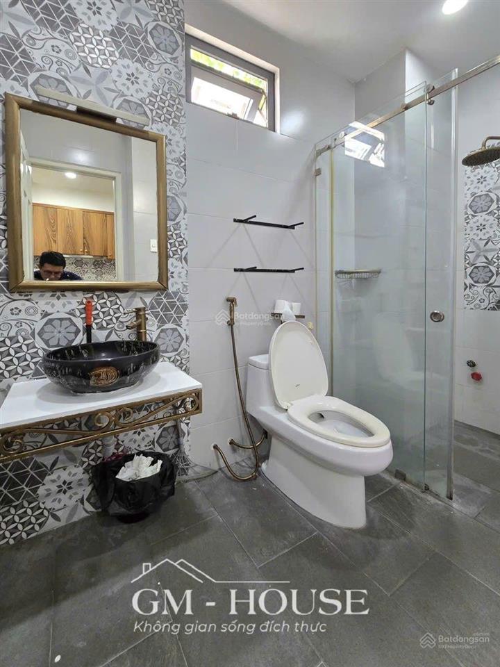 Ban công view đỉnh  căn hộ 1pn full nội thất  phạm viết chánh, chỉ 5p đi bộ là qua quận 1