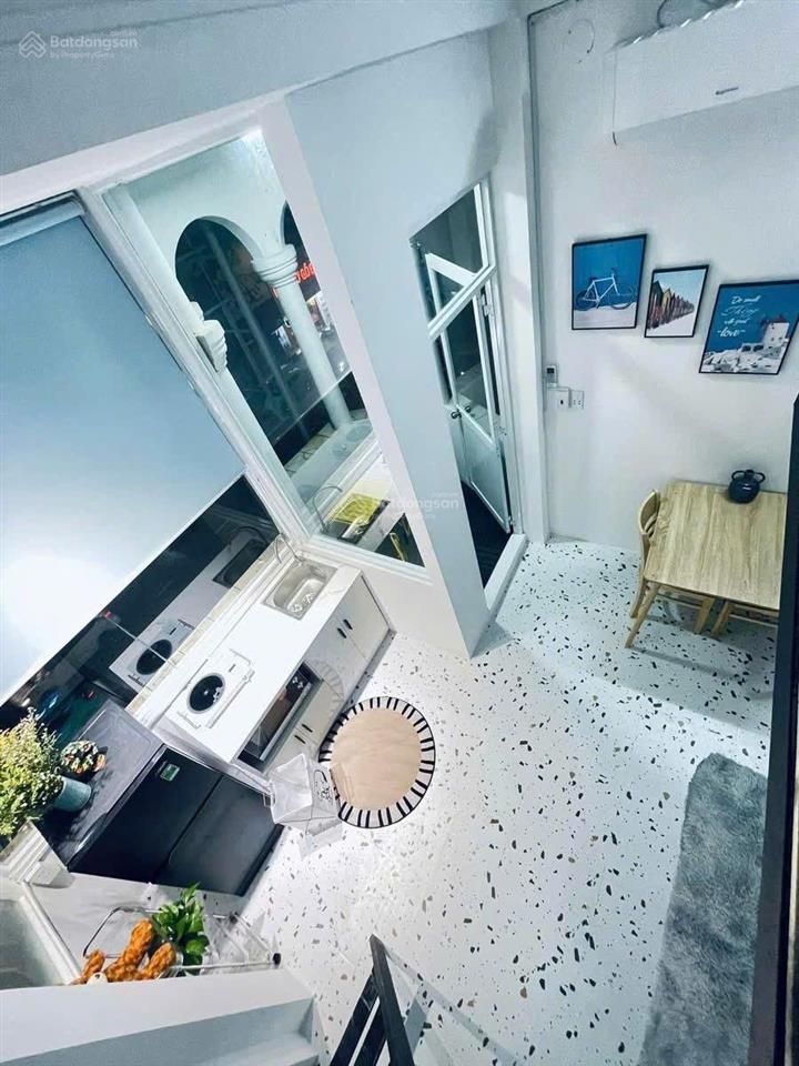 Cho thuê duplex ban công phòng trống sẵn