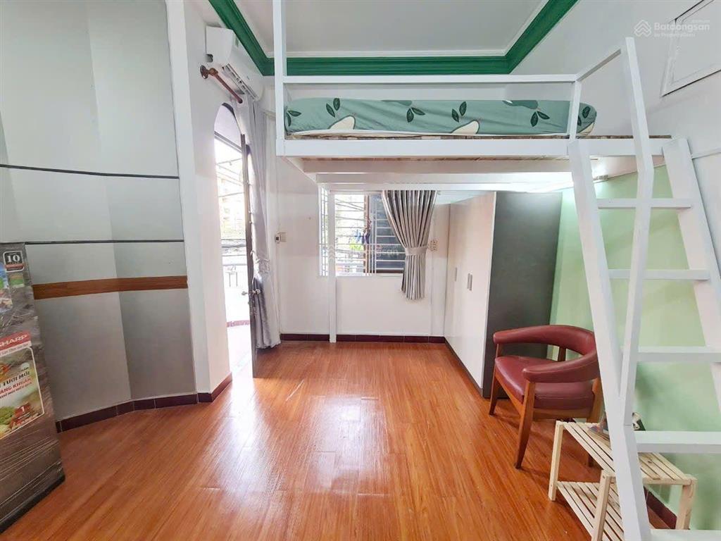 Cho thuê phòng duplex ban công full nội thất