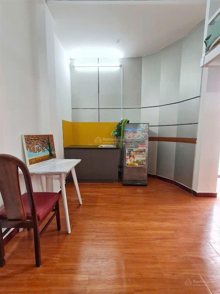 Cho thuê phòng duplex ban công full nội thất