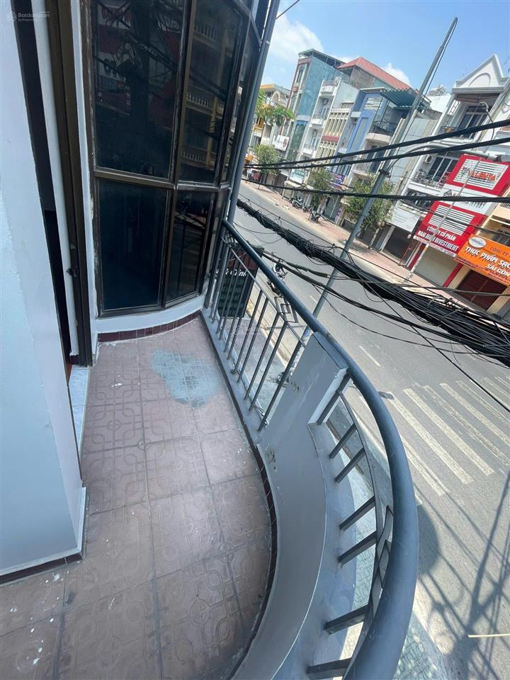 Cho thuê phòng duplex ban công full nội thất