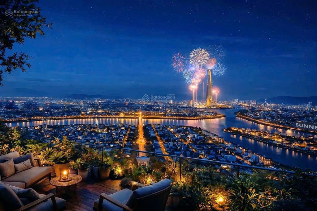Suất nội bộ  căn góc 2pn view sông & pháo hoa fours tower đà nẵng