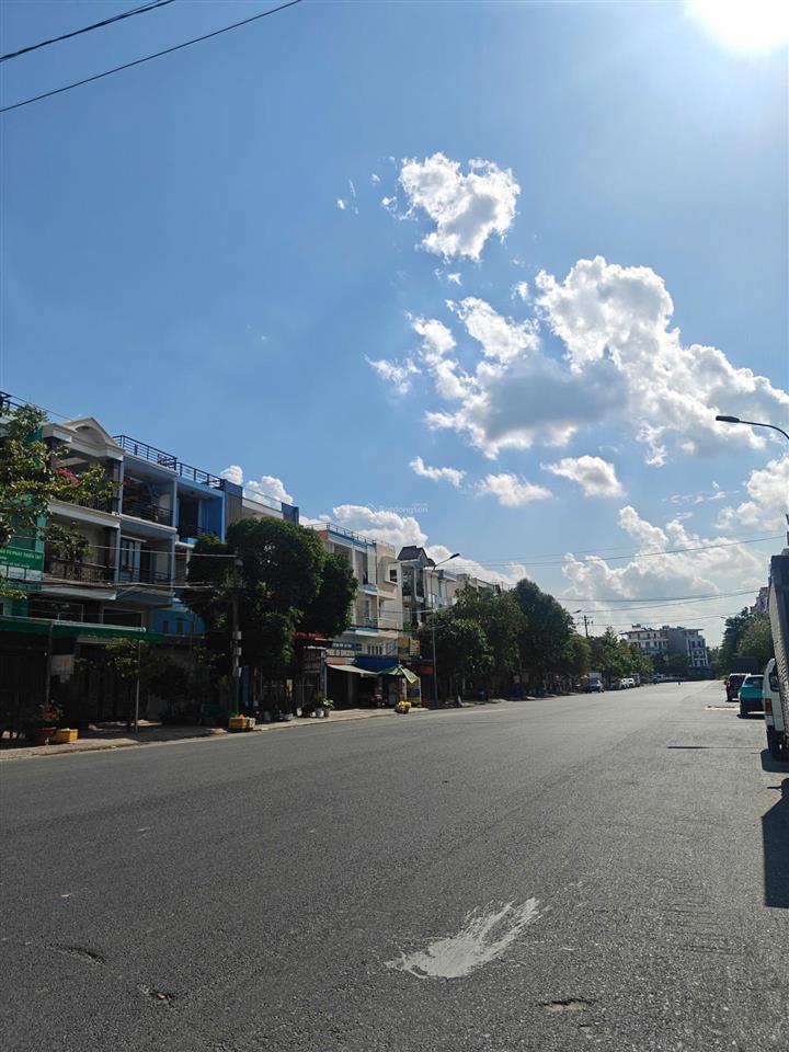 Lô đất kdc an sương 4.5x20m mặt tiền đường rộng 30m, giá 9.99 tỷ