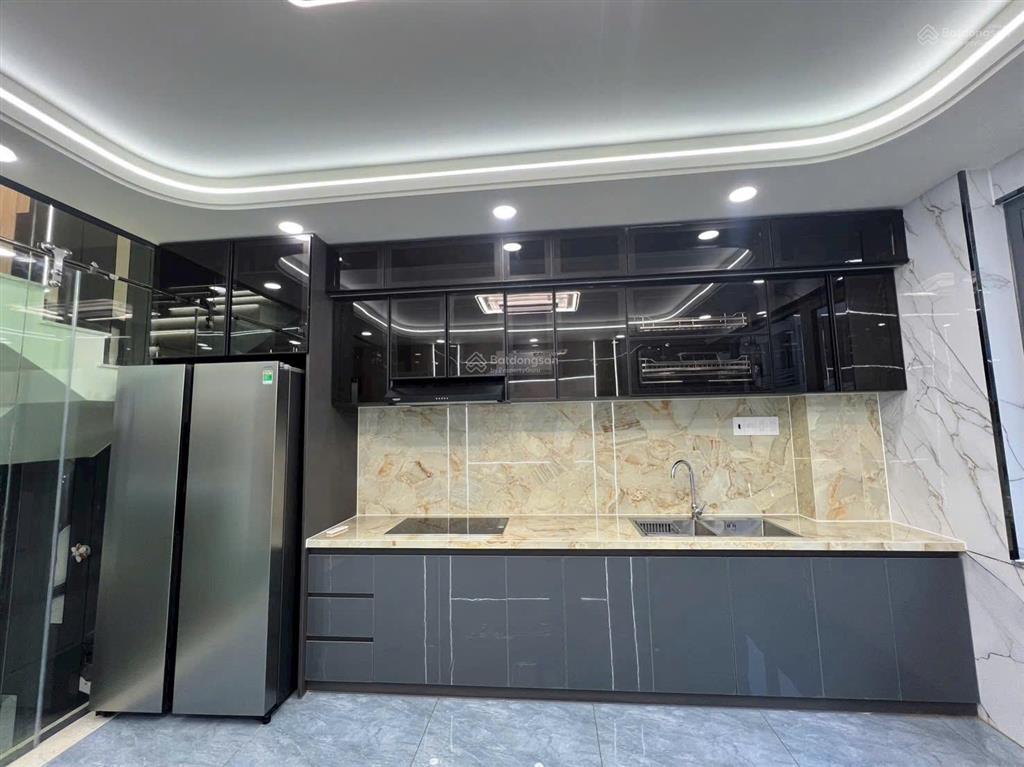 Bán nhà 5 tầng đường 10m thông nguyễn văn qúa 4x13m, giá 8.2 tỷ tl