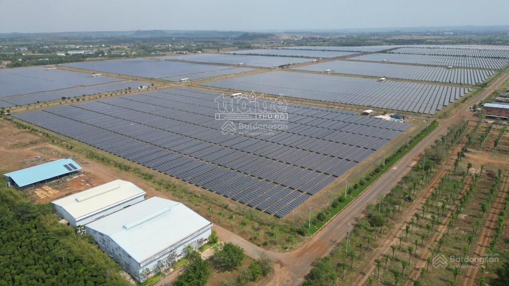 Lô  2mt đt 765, đất đỏ, hcm. ngay kdc, kcn  nút giao ct long thành hồ tràm ~3km