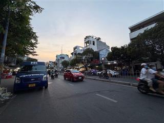 Chdv 4 tầng hiếm, 88m2, hẻm 1/ 5m dương quảng hàm, p5, gv  ngang 5.3m  40tr/tháng giá 8.5tỷ tl