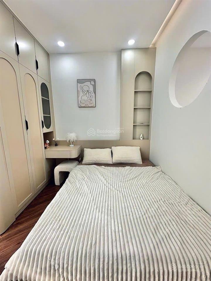 Bán nhà mới giá rẻ chỉ 4,8 tỷ  hxh 4m thông, 200/4 quang trung, p. gò vấp  gần 60m2.