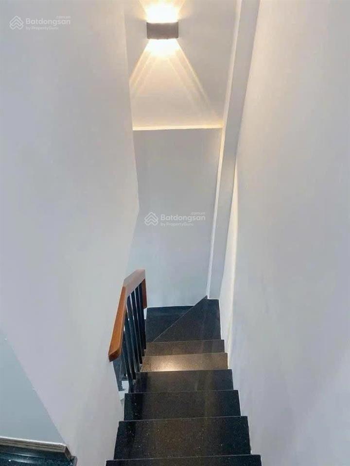 Giảm sâu 100tr, giá 2 tỷ  2 tầng  18m2  đường số 7, gò vấp