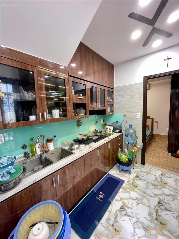 Siêu phẩm, không có căn thứ hai