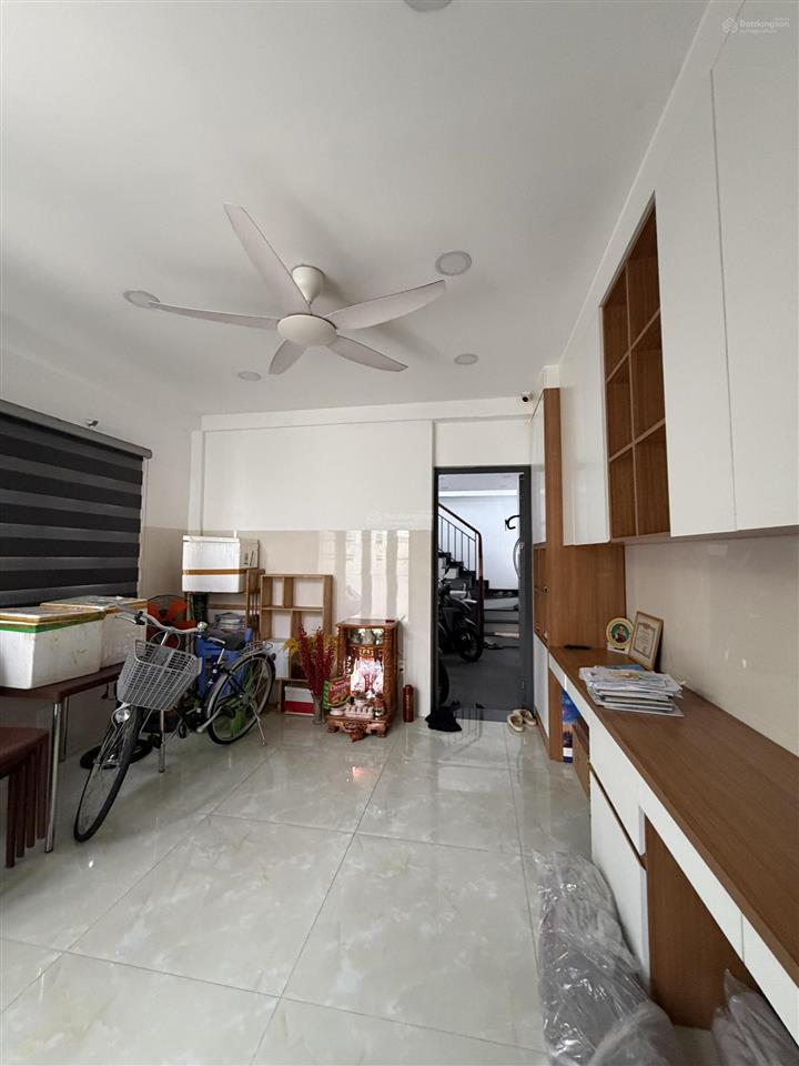 Mt tứ hải kế bắc hải  lô góc kinh doanh hiếm cóphường 6 tân bình  8,4 tỷ.