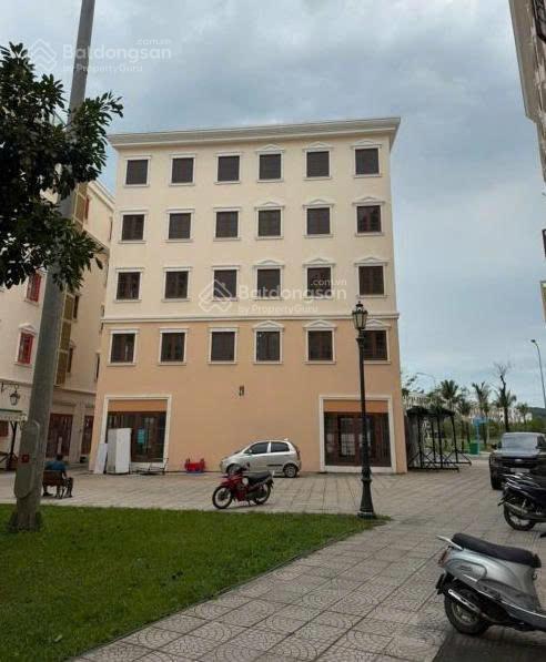 Shophouse gateway phú quốc mặt tiền kinh doanh chỉ 192 triệu/m2