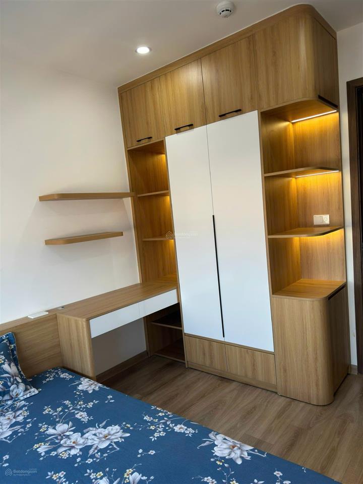 Chuyển nhượng căn hộ 2pn2vs, đầy đủ nội thất view vũ yên dự án 384 lê thánh tông