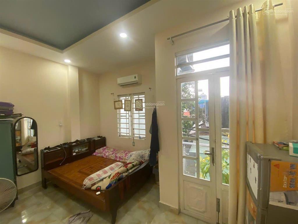 Chính chủ bán căn góc 1t1l + sân thượng, cách đường song hành xn q9 10m, ngay ga metro phước long