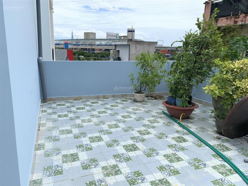 Chính chủ bán căn góc 1t1l + sân thượng, cách đường song hành xn q9 10m, ngay ga metro phước long