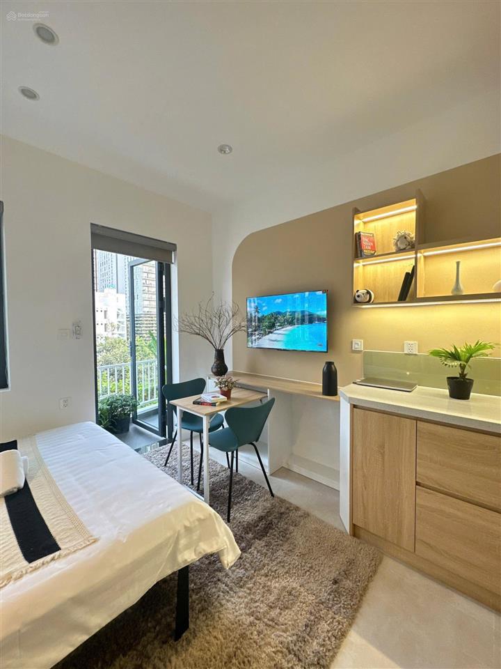 Studio full nội thất  phòng ban công mặt trước thoáng mát  liền kề đảo kim cương  quận 2