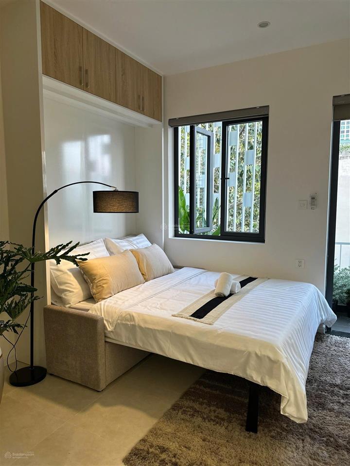Studio full nội thất  phòng ban công mặt trước thoáng mát  liền kề đảo kim cương  quận 2