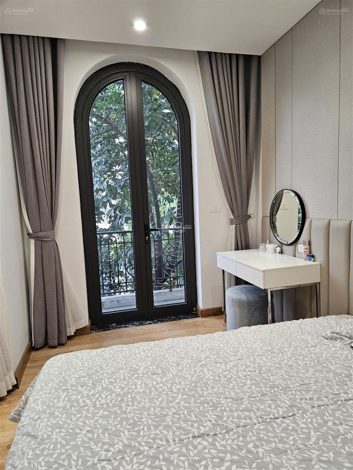 Cực hiếm bán nhà mặt đường hoàng hoa thám, ba đình, hà nội, ở hoặc kinh doanh, cho thuê cực tốt