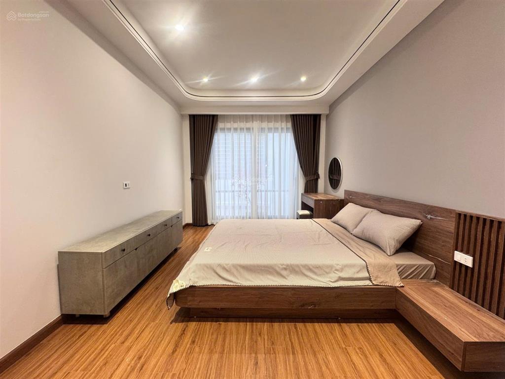 Chính chủ bán nhà mặt phố đội cấn, ba đình, hà nội, diện tích 50m2, giá siêu hời chỉ 21 tỷ