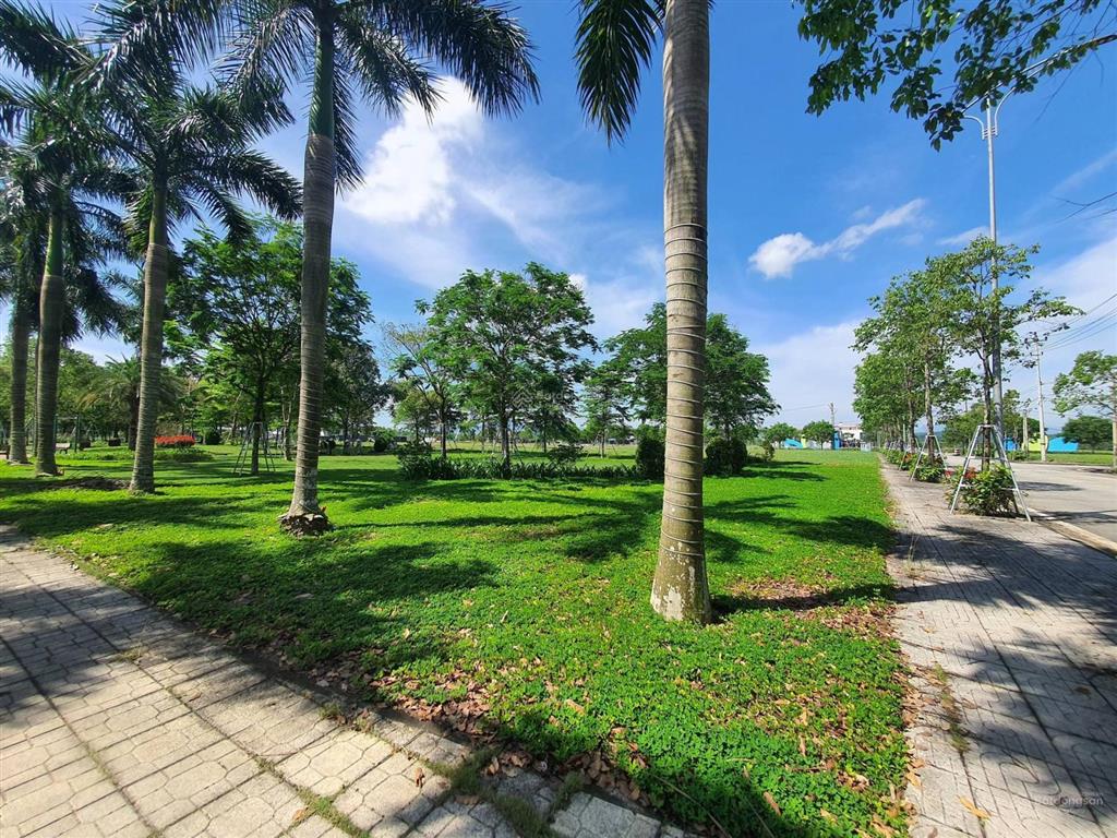 Vì sao nên mua bất động sản dòng tiền tại khu dịch vụ hỗn hợp vsip quảng ngãi
