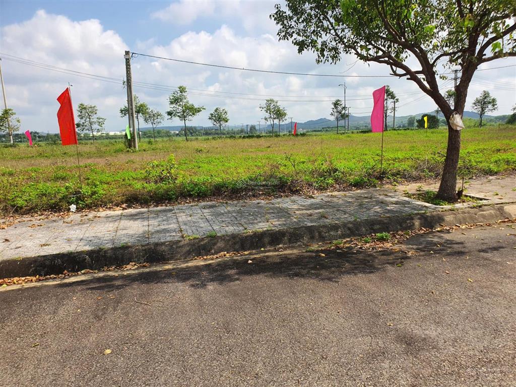 05 công trình giao thông giúp nhà đầu tư yên tâm mua đất tại khu dịch vụ hỗn hợp vsip quảng ngãi.