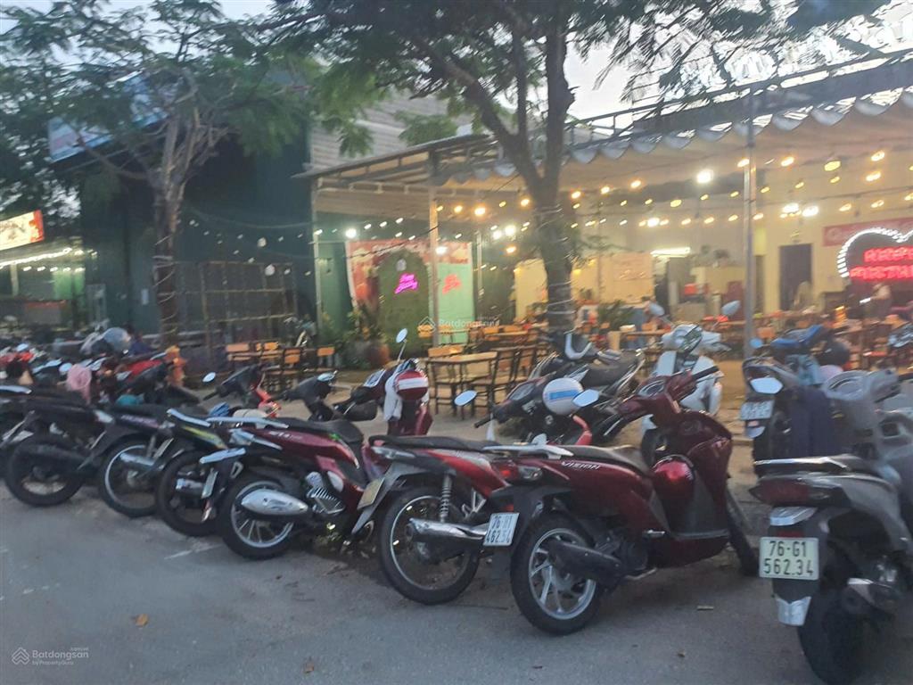 Bán lô đất vị trí block a  khu dvhh vsip quảng ngãi, gần khu vực kinh doanh đông đúc, giá tốt nhất