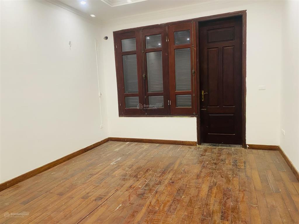Cho thuê nhà mặt phố 2 tầng 120m2 khu phố văn phòng duy tân