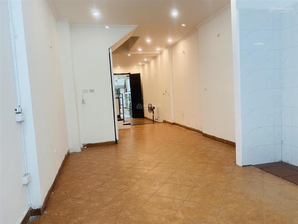 Cho thuê nhà mặt phố 2 tầng 120m2 khu phố văn phòng duy tân