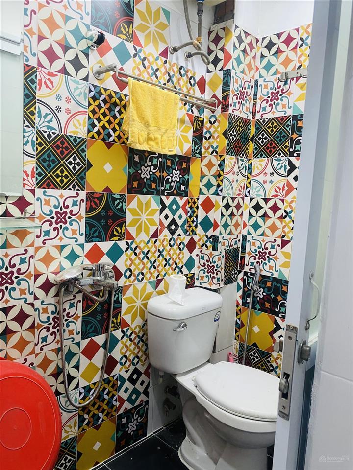 Chủ ngộp giảm sâu bán rẻ căn penthouse 2 tầng 95m2  3pn 2wc tập thể quân đội 120 hoàng quốc việt